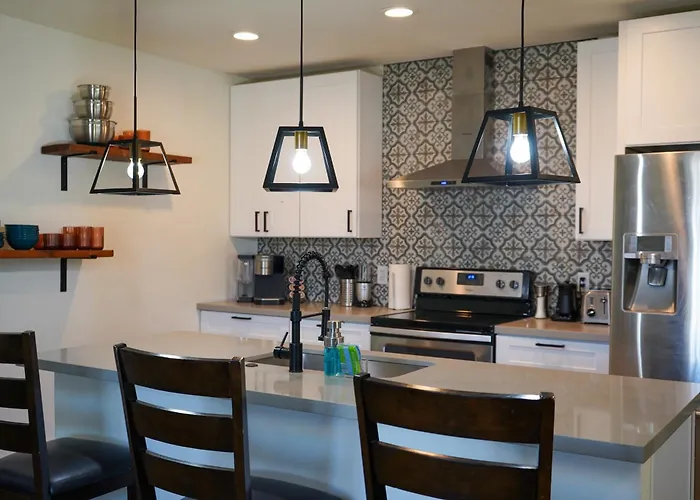 Apartment Cozy Retreat / Near Gcu, Uptown Phx Phoenix