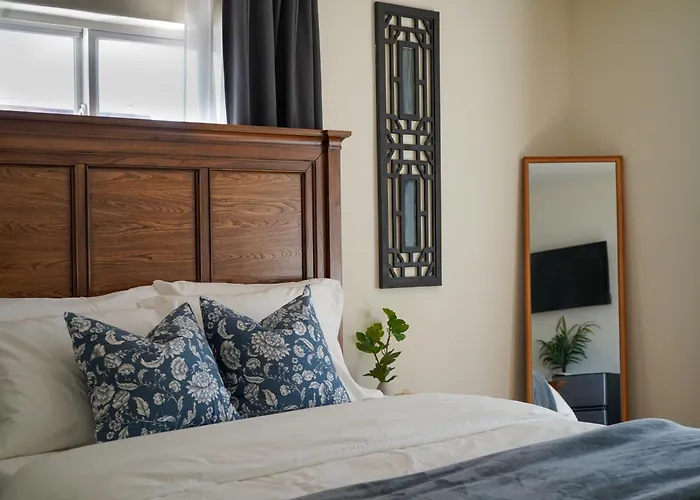 Cozy Retreat / Near Gcu, Uptown Phx *