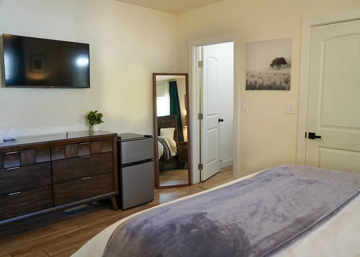 Apartment Cozy Retreat / Near Gcu, Uptown Phx Phoenix