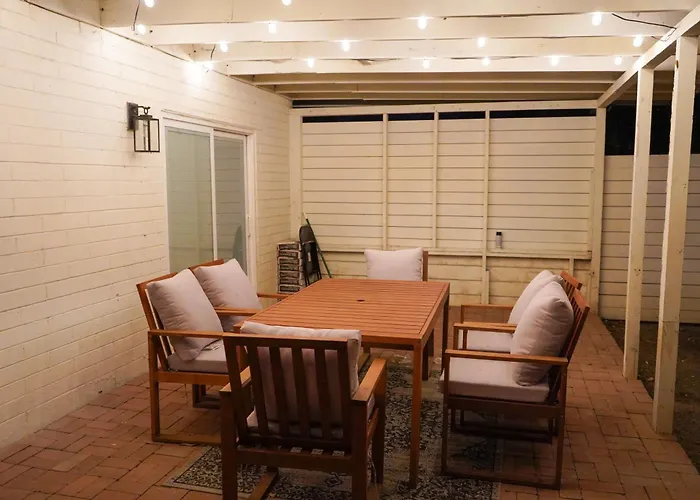 Cozy Retreat / Near Gcu, Uptown Phx Apartment